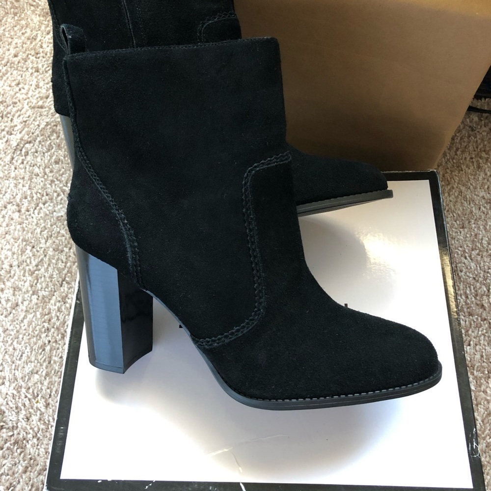 Nine West Quicksand Black Bootie Size 12 NWOB